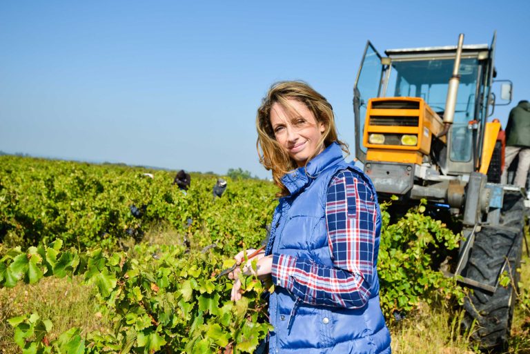 Mujer agricultora